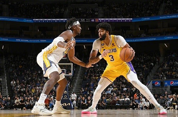 NBA季前赛湖人124-121力克勇士 浓眉高效砍下28分率队迎新赛季首胜